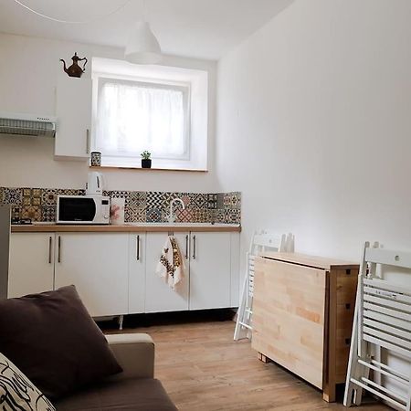 Thekeystudio, Studio Beige Nel Centro, 4 Minuti Dal Mare Bordighera Εξωτερικό φωτογραφία